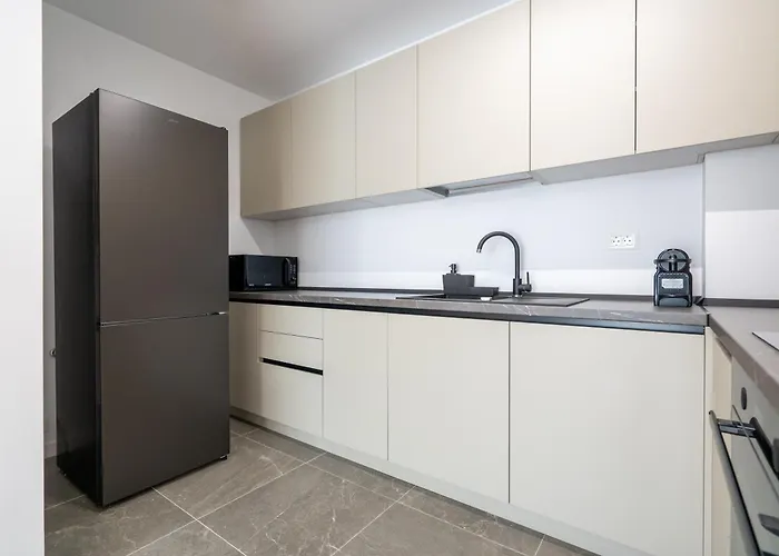 One Comfort Parking Apartment Bucharest