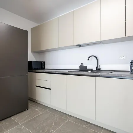 One Comfort Parking Apartament Bukareszt